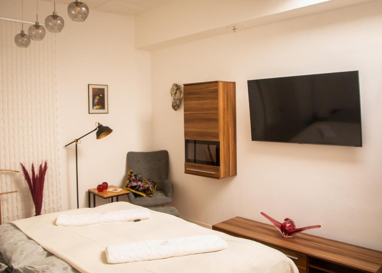 Loft Ferienwohnung Lechenich แอร์ฟชตัดท์ ภายนอก รูปภาพ